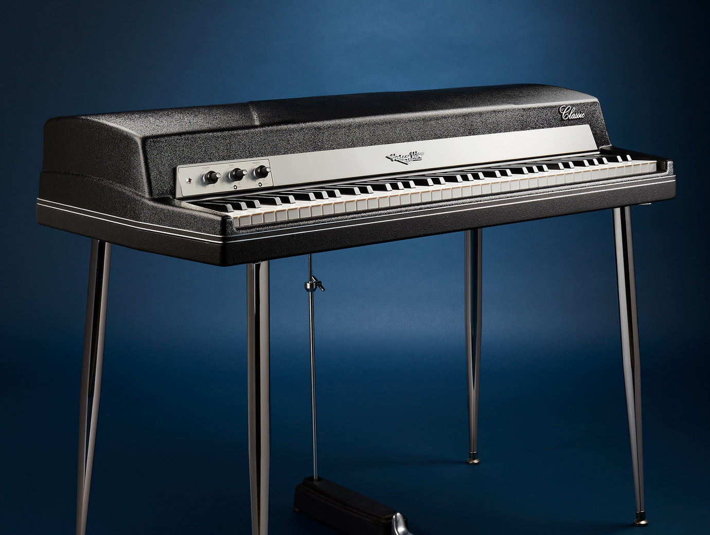 Vintage shop keyboard piano